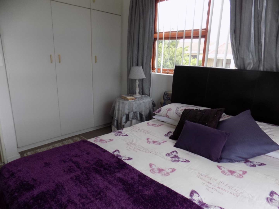 2 Bedroom Property for Sale in Amandelsig Western Cape